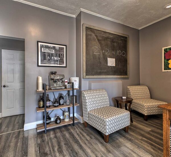 Winter Accounting Lounge